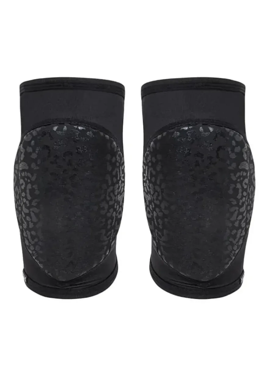 IMG_4977 Pair of black knee pads with padded protective shells facing forward for impact protection on knees (sport/combat use)