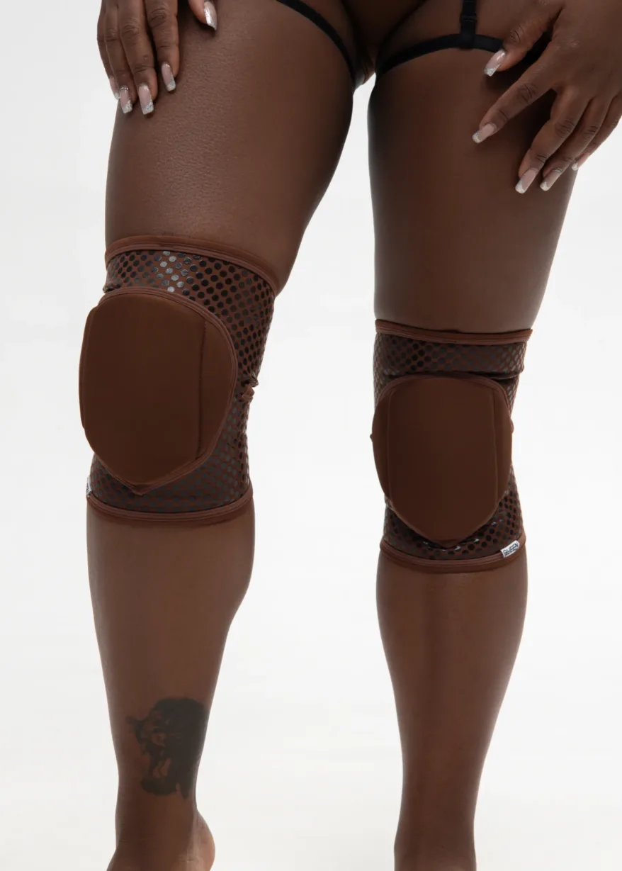 3Копія _Queens Dance Shooting 0903_0507 Grippy Knee Pads – NUDE – Cacao