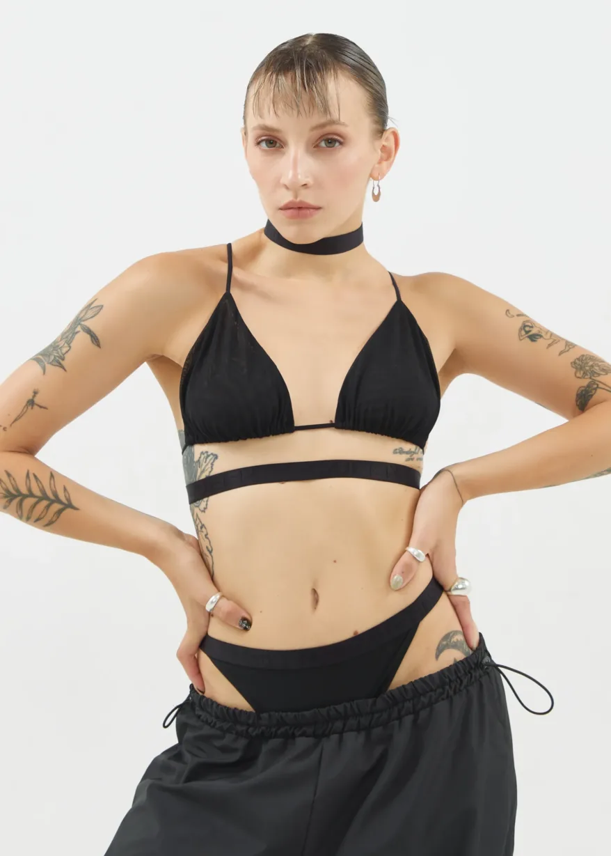 1 2 scaled – Mesh Bralette – GEO TRIANGLE – Black Mesh Bralette – GEO TRIANGLE – Black - 1 2 scaled