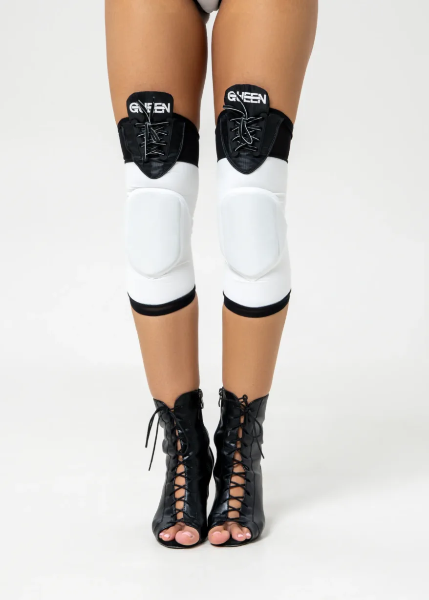 1Queens Kyiv 1014 scaled – Knee Pads with Mesh – UNSTOPPABLE QUEEN – White Knee Pads with Mesh – UNSTOPPABLE QUEEN – White - 1Queens Kyiv 1014 scaled