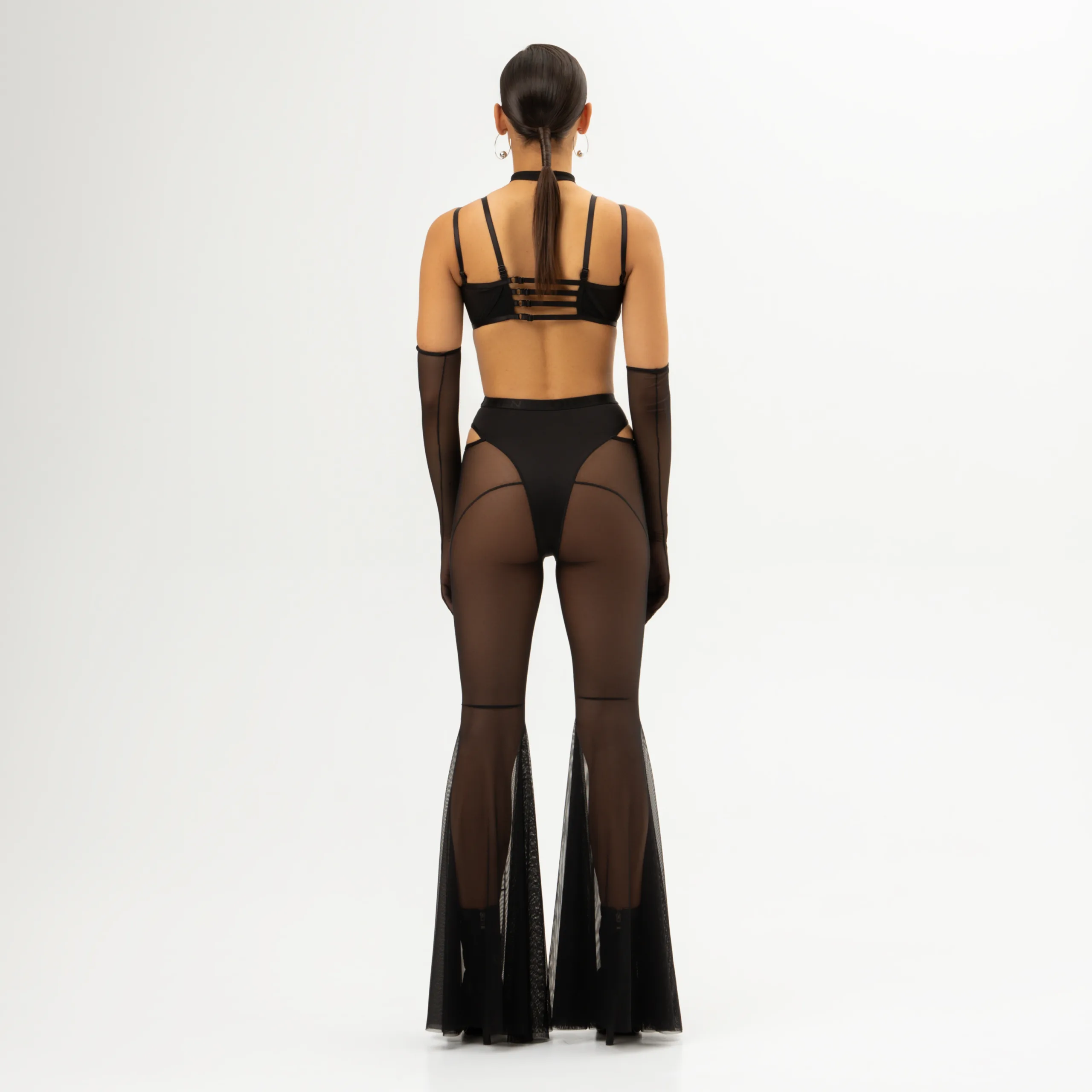 Queen Wear | 7Lviv 23.05 Queenpolewear 0180 scaled - Кльош-штани з сітки – CANDY – Чорні Mesh Flared Pants – CANDY – Black | Queen Wear | 7Lviv 23.05 Queenpolewear 0180 scaled - Кльош-штани з сітки – CANDY – Чорні