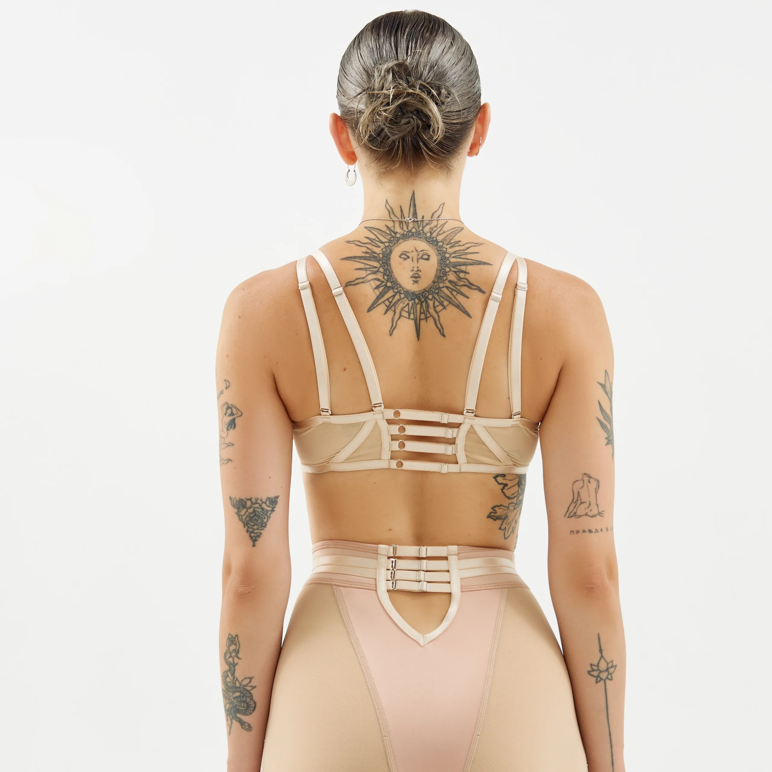 Queen Wear | 7 5 scaled - М’який топ з сіткою – OVULATION – Карамель Adjustable Top with Mesh – OVULATION – Caramel | Queen Wear | 7 5 scaled - М’який топ з сіткою – OVULATION – Карамель