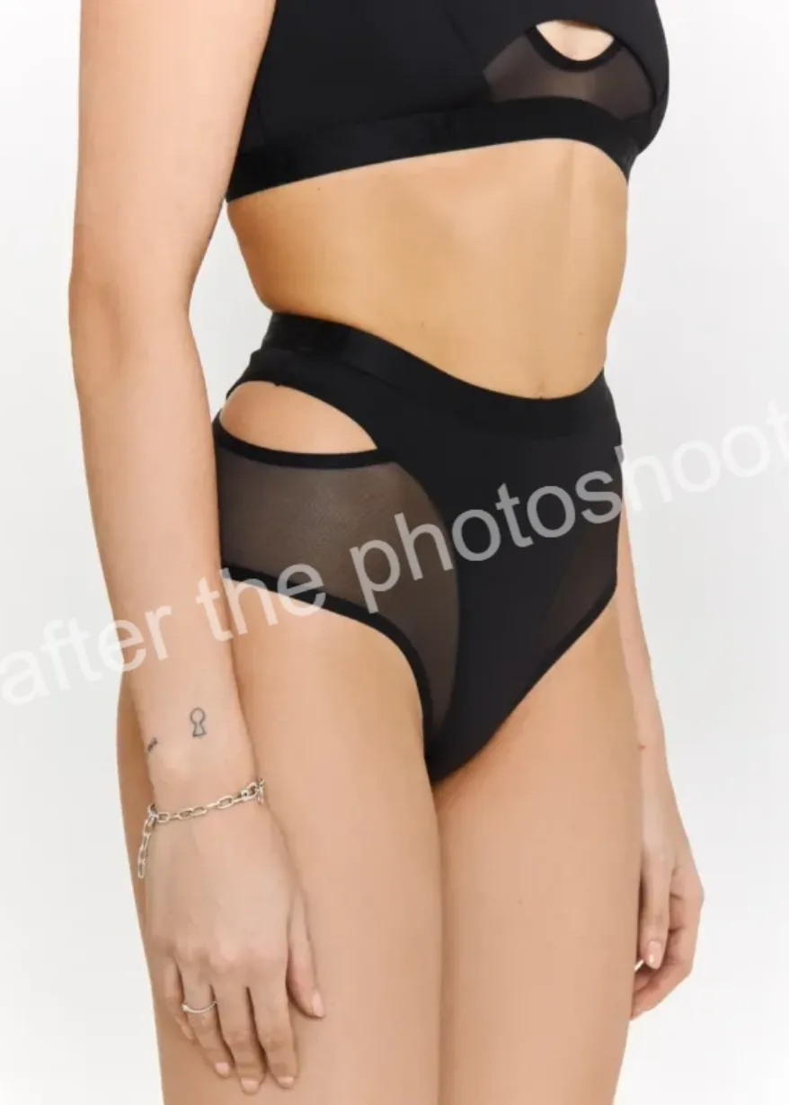 22D5073 scaled 800×800 1 – Overestimated High Shorts – Black Candy – XXS Overestimated High Shorts - Black Candy - XXS - 22D5073 scaled 800x800 1