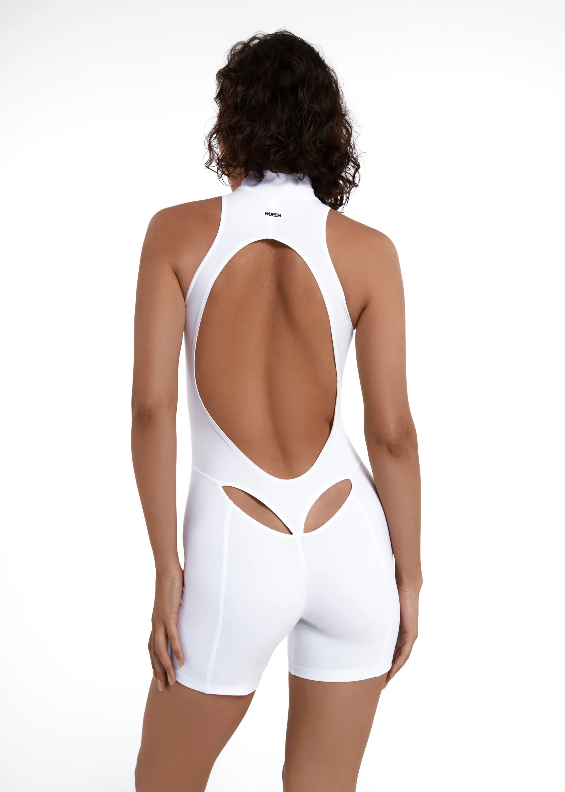 Queen Wear | 7_230107 Jumpsuit Core in White | Queen Wear | 7_230107