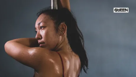 Pole Dance Lesson Guide for Beginners What You Need to Know Pole Dance Lesson Guide for Beginners: What You Need to Know